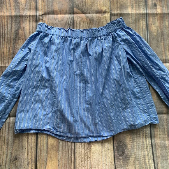 GAP blue striped off the shoulder blouse S - Picture 5 of 6
